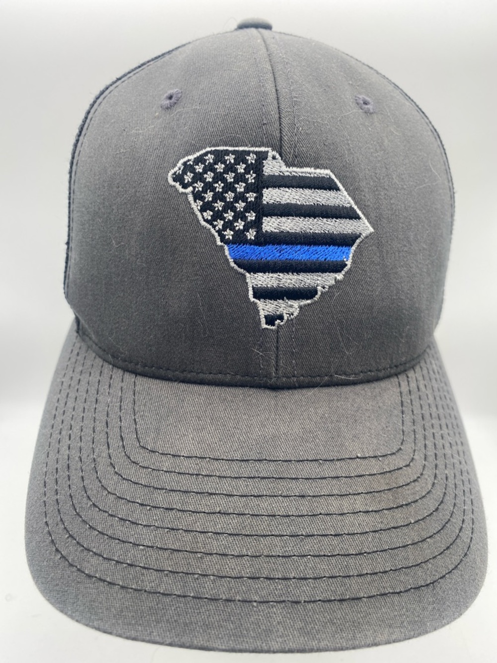 South Carolina state-shaped subdued US flag Thin Blue Line Men’s SnapBack Cap